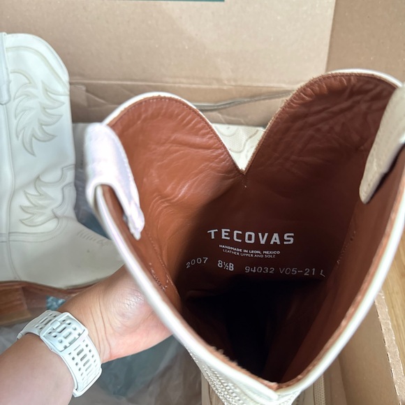 Tecovas Women's Cream Cowboy Boots - Picture 5 of 7